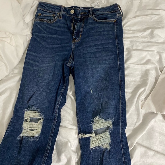 High-rise slim straight mom jean - Picture 1 of 2